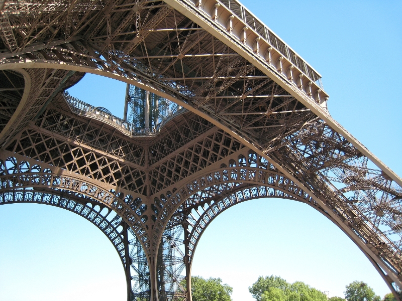 Eiffel tower, Paris France 3.jpg - Eiffel tower